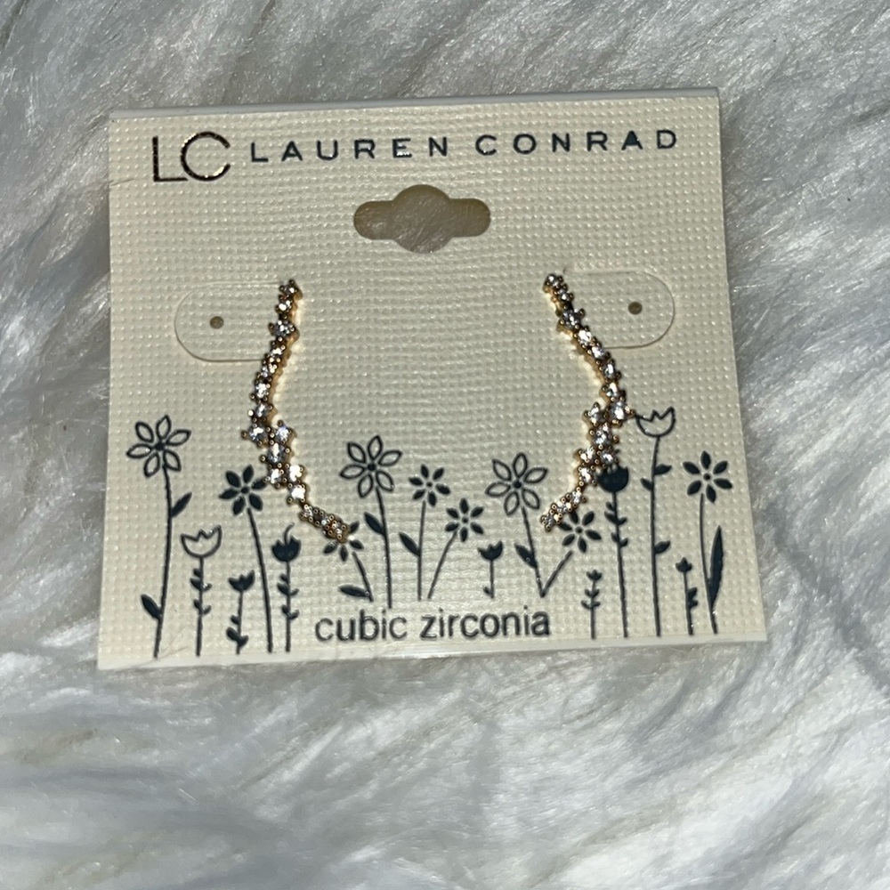 🆕 LC Lauren Conrad Ear Climber Earrings Cubic Zirconia Gold Tone